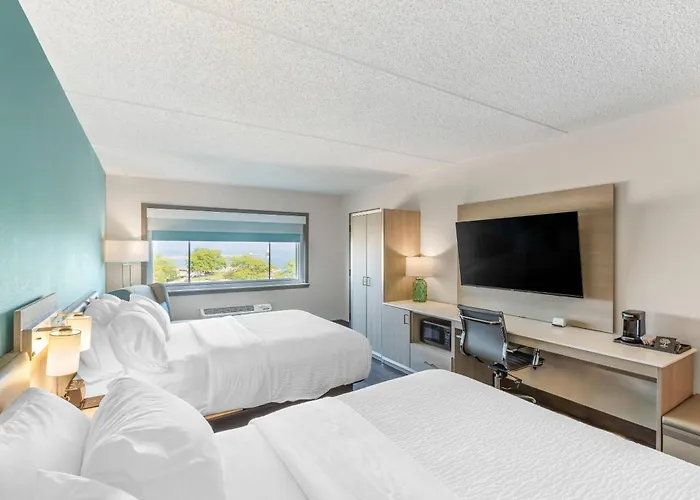 The Harborview On Lake Michigan, An Ascend Collection Hotel